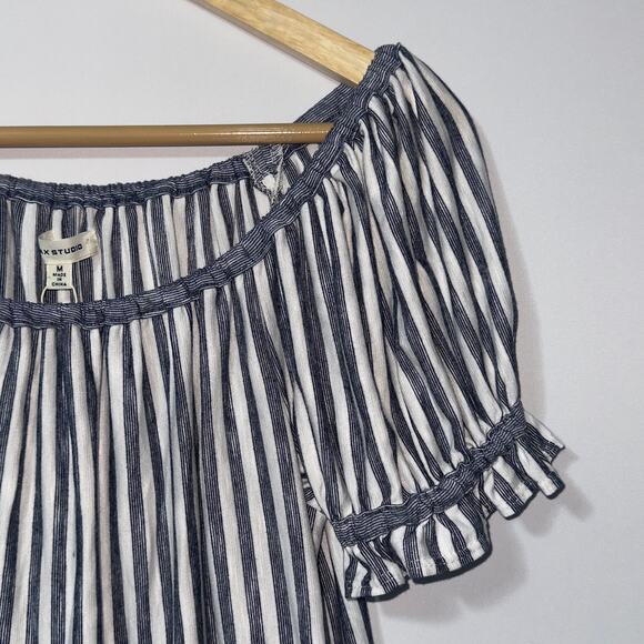 Max Studio Short Sleeve striped Blouse women’s size medium - Picture 3 of 7